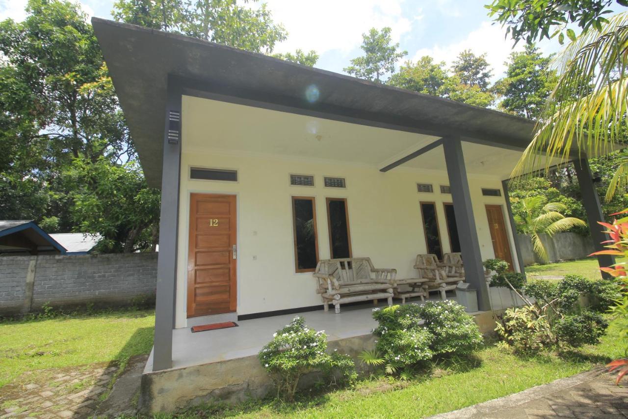 Tangkoko Lodge Bitung Bagian luar foto