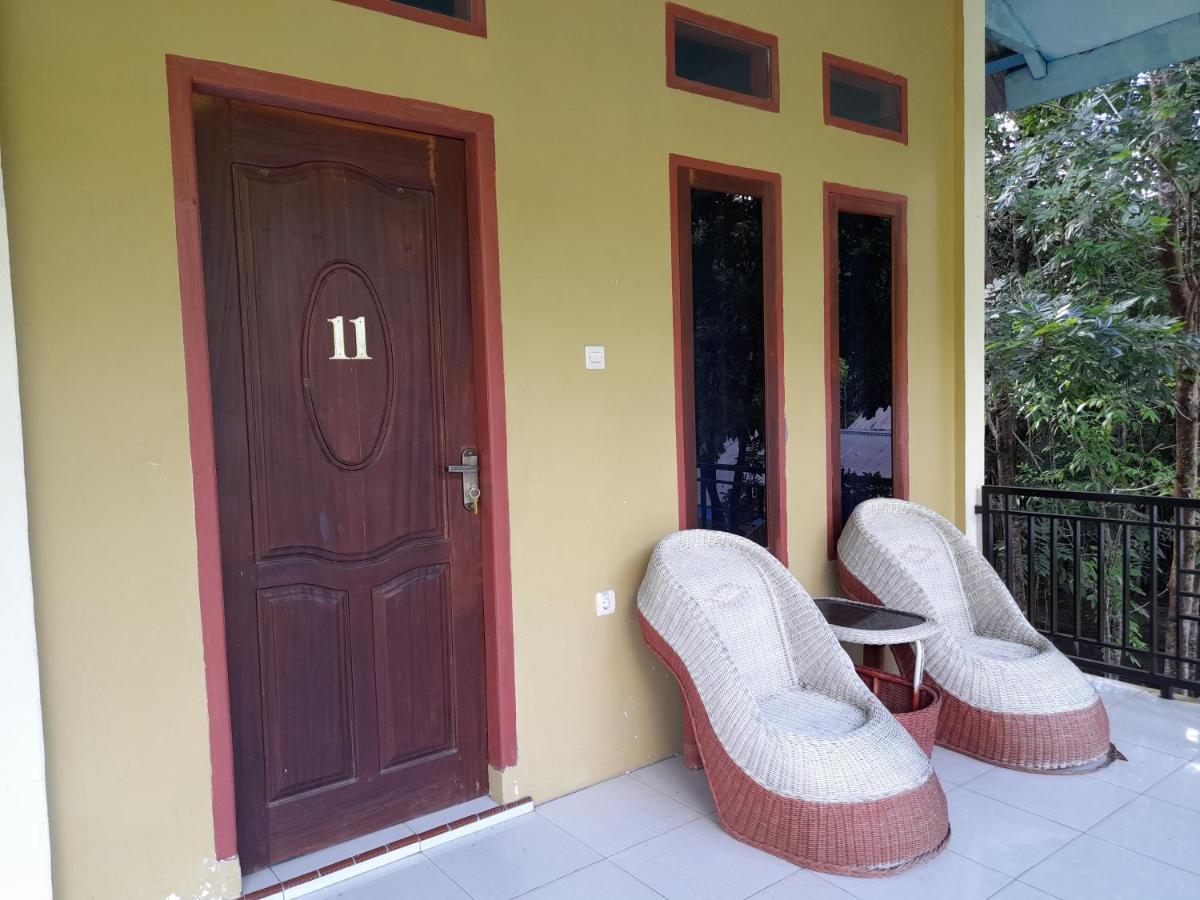 Tangkoko Lodge Bitung Bagian luar foto